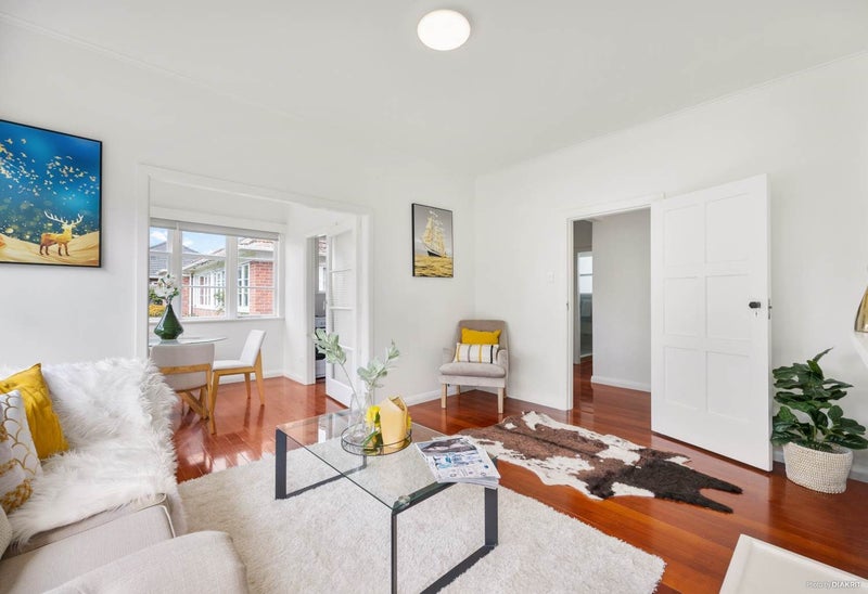 24 Riversdale Road, Avondale, Auckland - Carousel 17