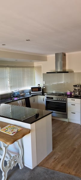 1 Brockton Avenue, Conifer Grove, Takanini - Carousel 2