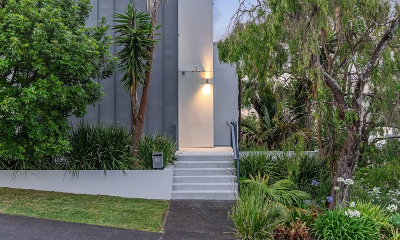 61 St Heliers Road, ST HELIERS, AUCKLAND - Carousel 1