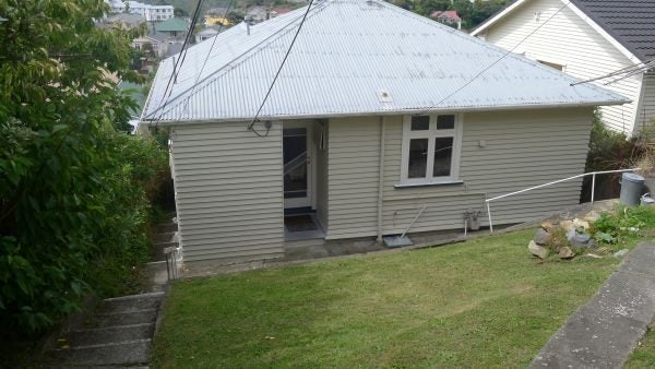 3 Rakau Road, Hataitai, Wellington - Carousel 2