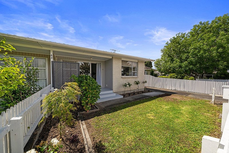 2/84 Ararino Street, Trentham, Upper Hutt - Carousel 2