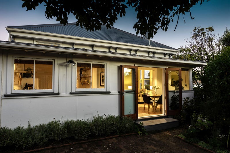 45 Eversleigh Street, St Albans, Christchurch - Carousel 15