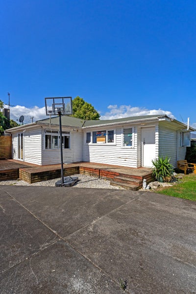 121 Tui Road, Papatoetoe, Auckland - Carousel 35