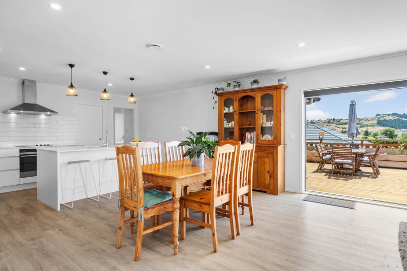 1 Harry Richards Way, Pokeno - Carousel 2