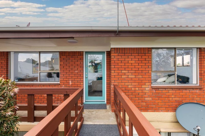 5/19 Jason Avenue, Sandringham, Auckland - Carousel 1