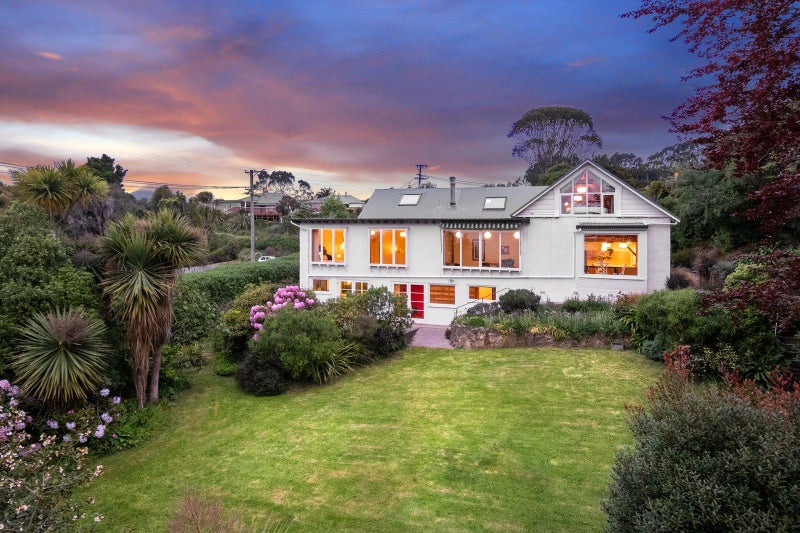 2 Roebuck Rise, Broad Bay, Dunedin - Carousel 2