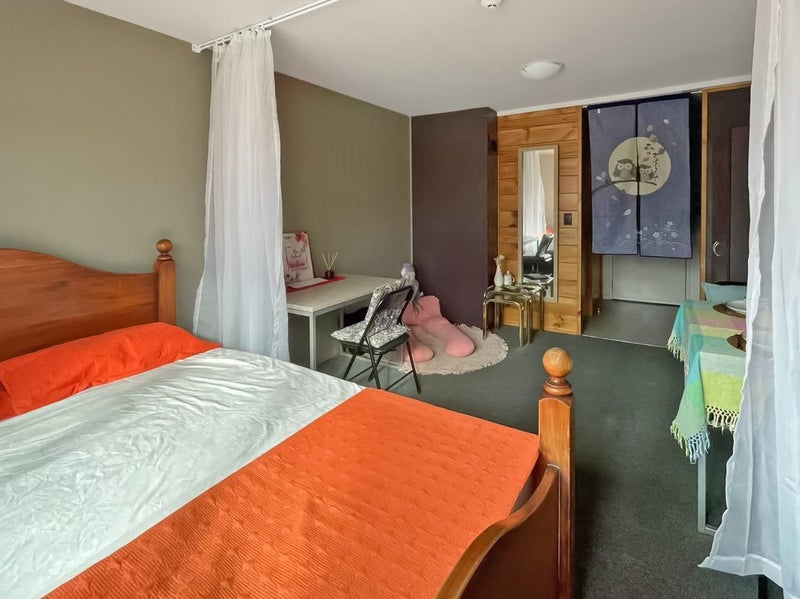 506/12 Martin Square, Te Aro, Wellington - Carousel 1