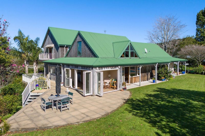 168 Ongare Point Road, Katikati - Carousel 1