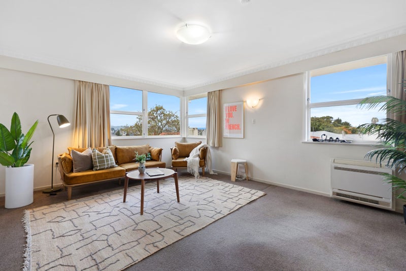 19 Regent Street, Brookfield, Tauranga - Carousel 2