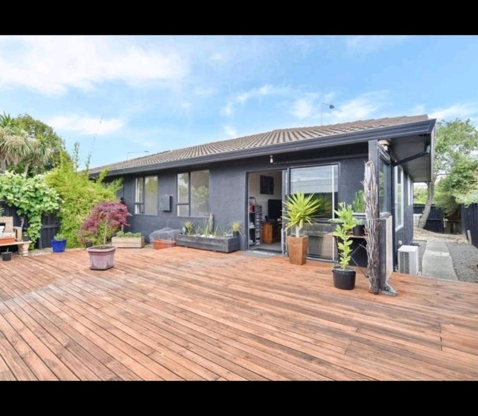 2/91 Bayswater Crescent, Bromley, Christchurch - Carousel 1