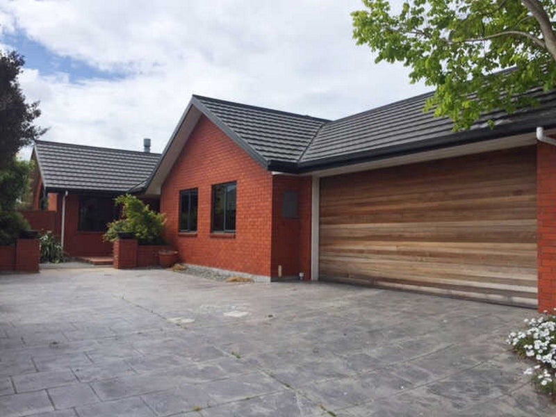 23 Sutton Place, Dallington, Christchurch - Carousel 17