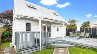 1/0 Balmoral Road, Balmoral, Auckland - Carousel 1