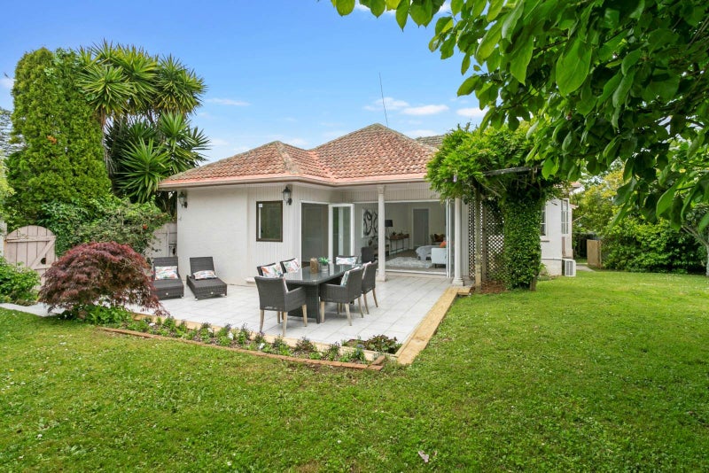 24 Liverpool Street, Epsom, Auckland - Carousel 1