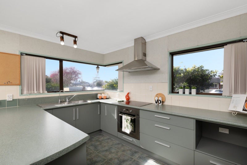 499A Devonport Road, Tauranga South, Tauranga - Carousel 2