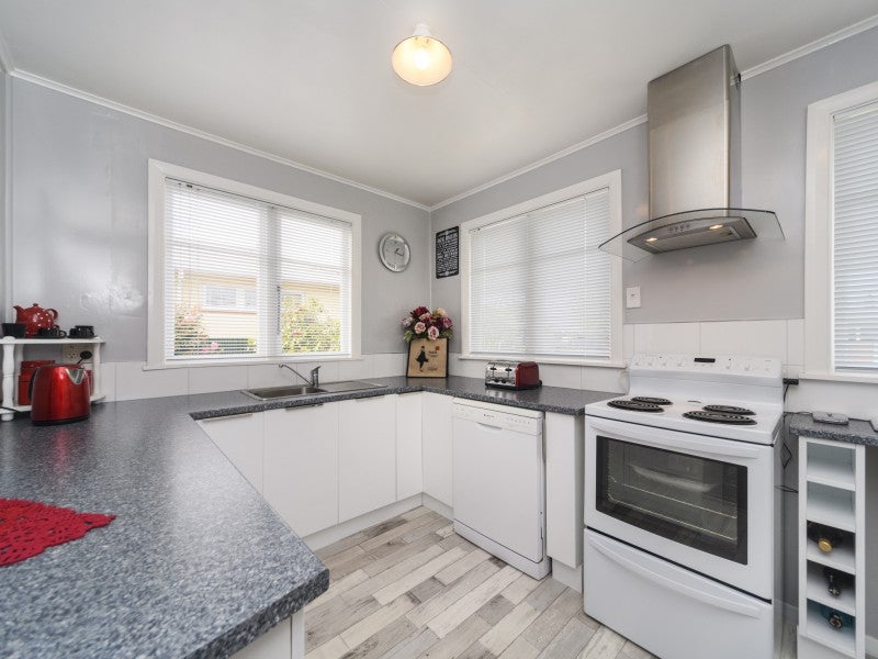 22 Lancaster Street, Highbury, Palmerston North - Carousel 2