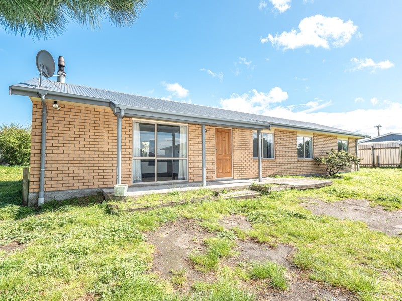 47 Kowhai Street, Castlecliff, Whanganui - Carousel 1