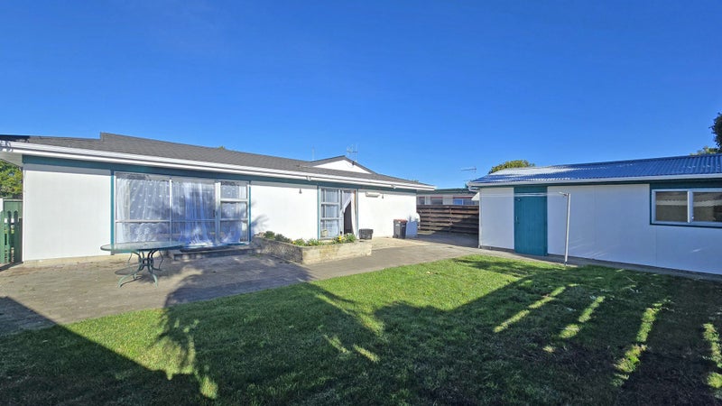 3 Titoki Crescent, Pirimai, Napier - Carousel 1