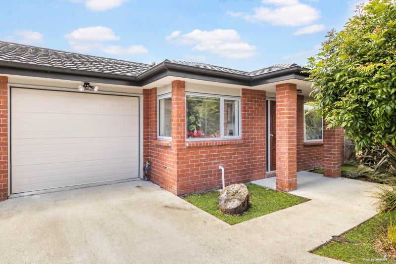 32/68 Fonteyn Street, Avondale, Auckland - Carousel 1