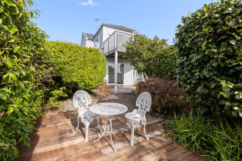 8A Dysart Road, Otumoetai, Tauranga - Carousel 1