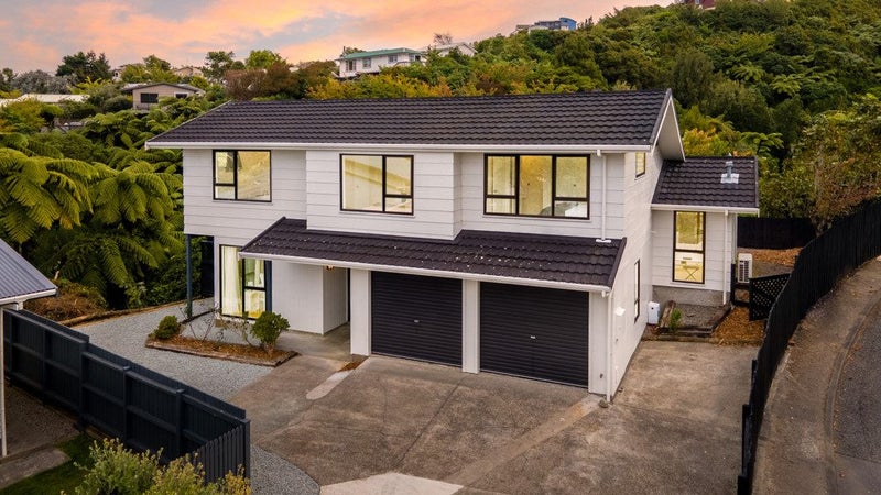 11 Renoir Avenue, Belmont, Lower Hutt - Carousel 1