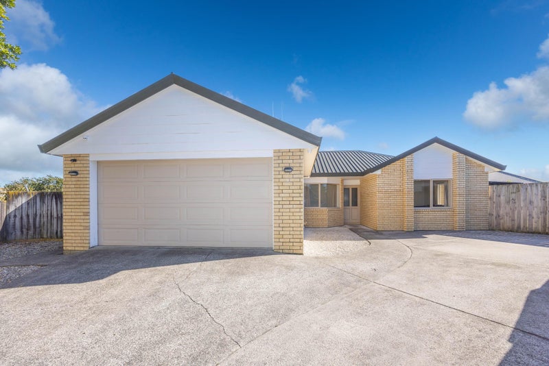 282 Thomas Road, Rototuna North, Hamilton - Carousel 1