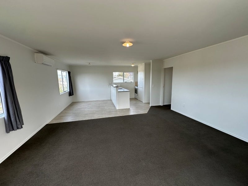 166A Tuhikaramea Road, Dinsdale, Hamilton - Carousel 2