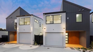 21D Knights Road, Rothesay Bay, Auckland - Carousel 1