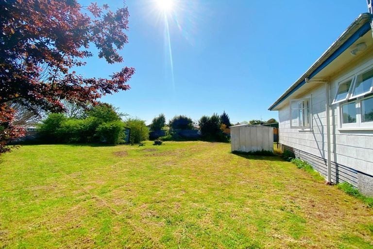 35 Shakespeare Avenue, Enderley, Hamilton - Carousel 2