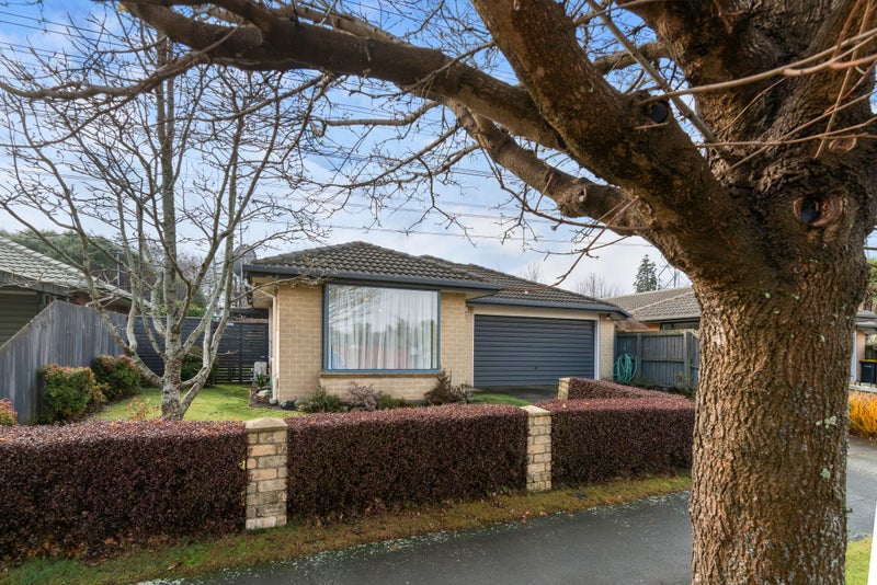 12 Showgate Avenue, Sockburn, Christchurch - Carousel 23