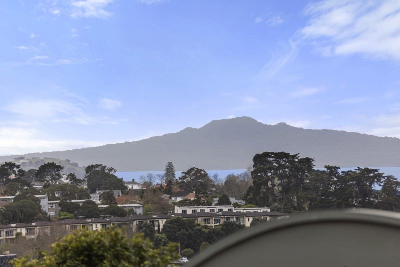 2D/18 Joseph Banks Terrace, Remuera, Auckland - Carousel 2