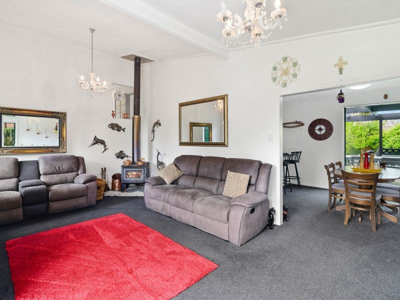 46 Mountain Road, Western Heights, Rotorua - Carousel 2