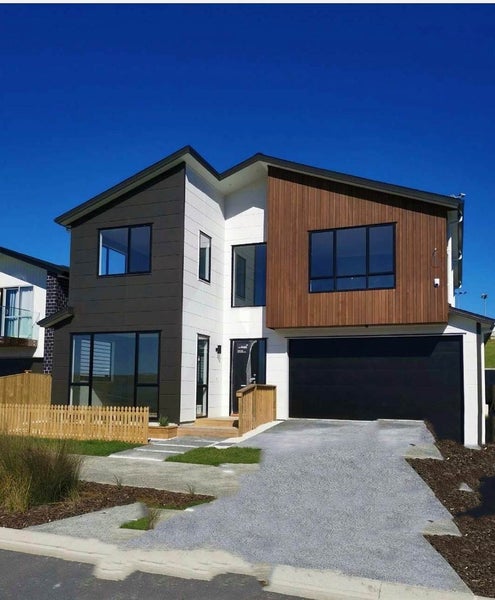 11 Bight Road, Long Bay, Auckland - Carousel 1