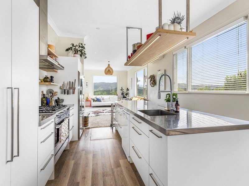 54 Buckley Road, Southgate, Wellington - Carousel 1