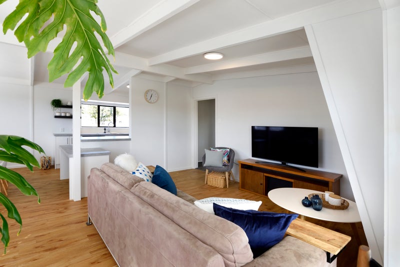 2/2 Nikau Street, Stoke, Nelson - Carousel 1