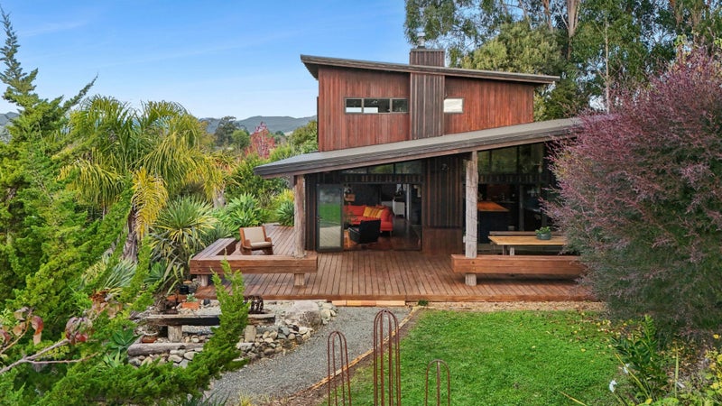 136 Awa Awa Road, Tasman, Upper Moutere - Carousel 1