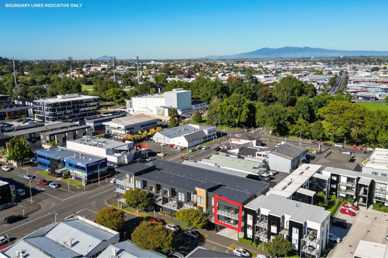 1/13 Vialou Street, Hamilton Central, Hamilton - Carousel 15