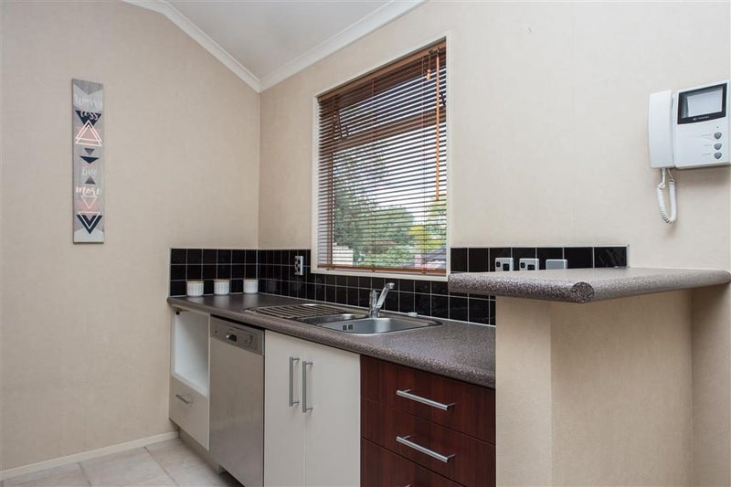 37A Abbotsford Street, Whitiora, Hamilton - Carousel 2