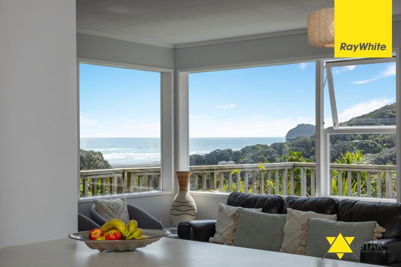 90 Seaview Road, New Lynn - Carousel 1