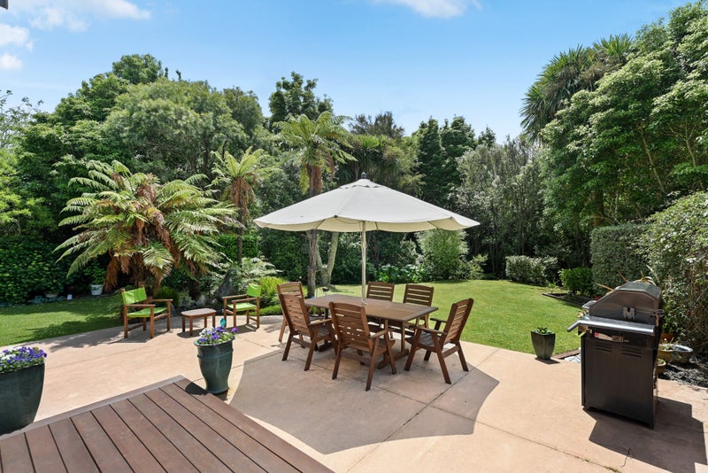 41 Huntington Drive, Huntington, Hamilton - Carousel 2