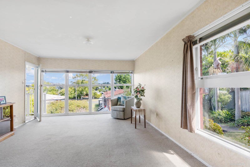 1/123 Riddell Road, Glendowie, Auckland - Carousel 2