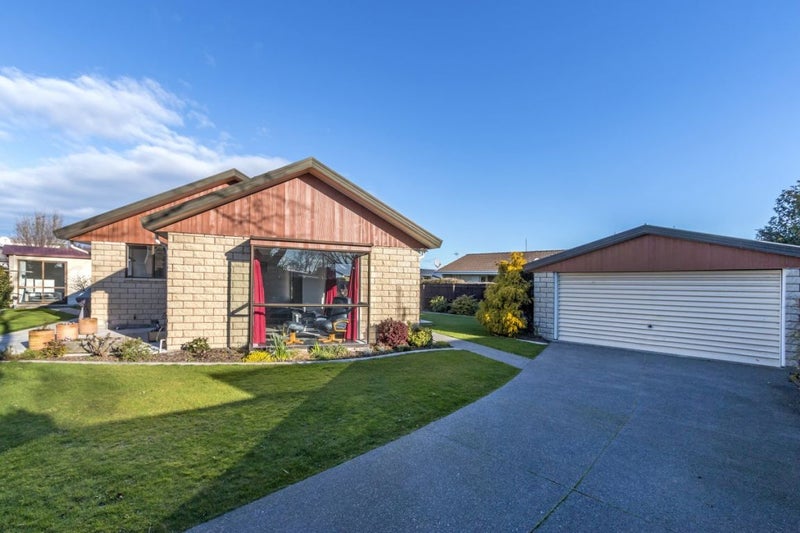 8 Guise Lane, Hillmorton, Christchurch - Carousel 1
