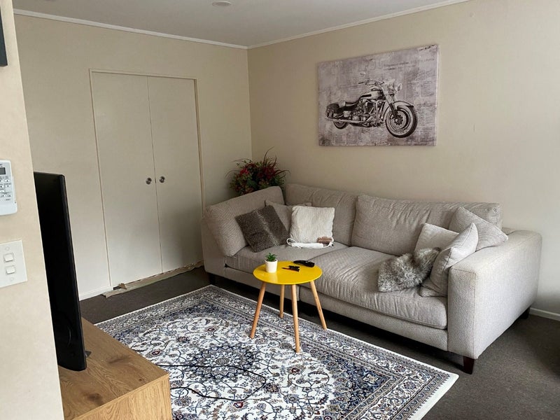 58 Collins Avenue, Tawa, Wellington - Carousel 2