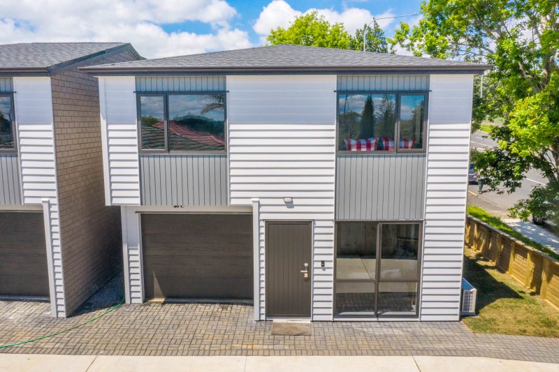 664A Pakuranga Road, Howick, Auckland - Carousel 34