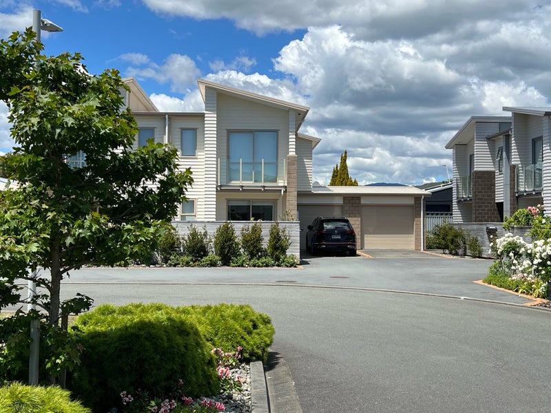 25 Latimer Way, Petone, Lower Hutt - Carousel 2