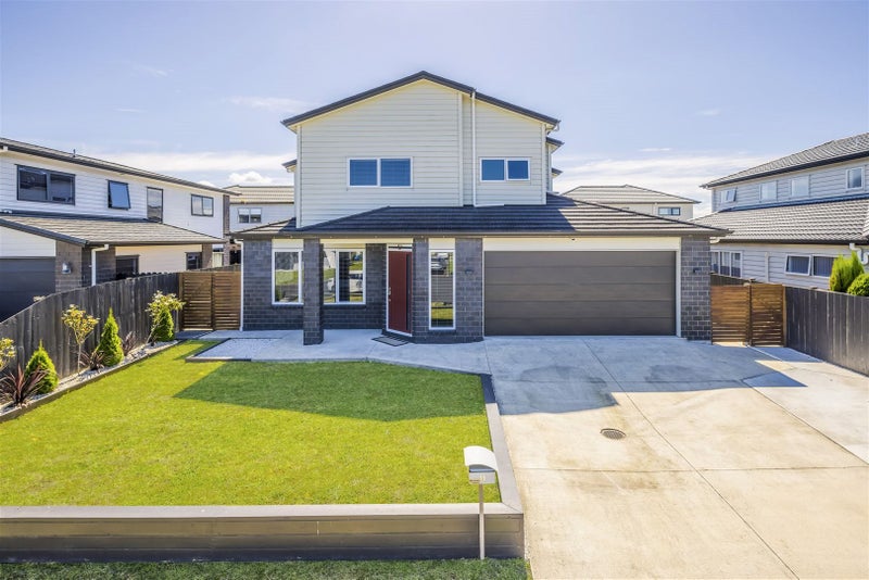 11 Reding Street, Takanini, Auckland - Carousel 1
