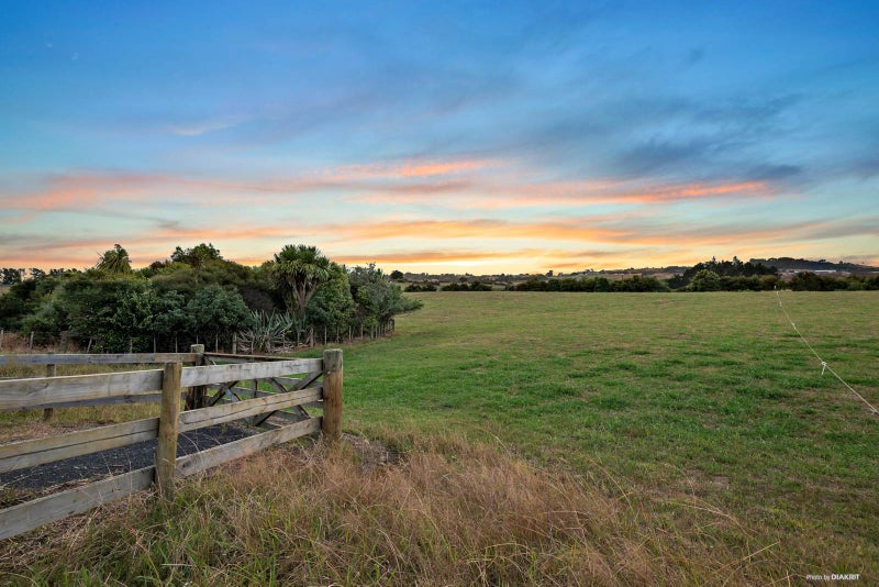 52 Parker Lane, Buckland - Carousel 1