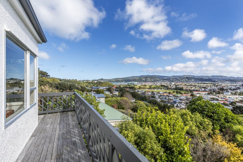57 Kinghorne Street, Strathmore Park, Wellington - Carousel 2