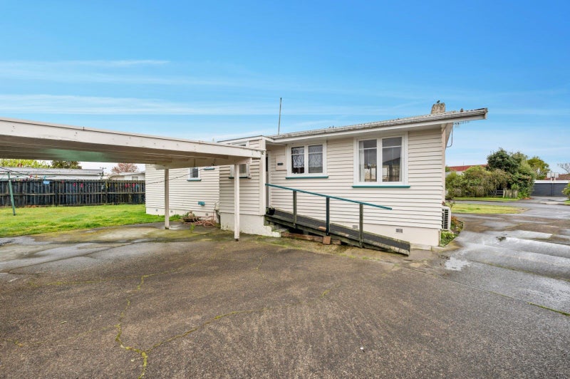 13 Clouston Crescent, Fenton Park, Rotorua - Carousel 15