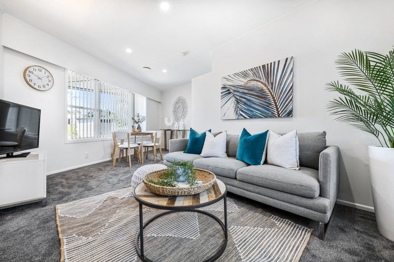 2/99 Clovelly Road, Bucklands Beach, Auckland - Carousel 2