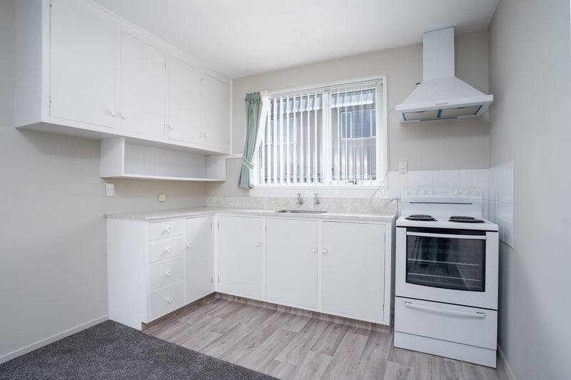 2/22 Buccleugh Street, Phillipstown, Christchurch - Carousel 2